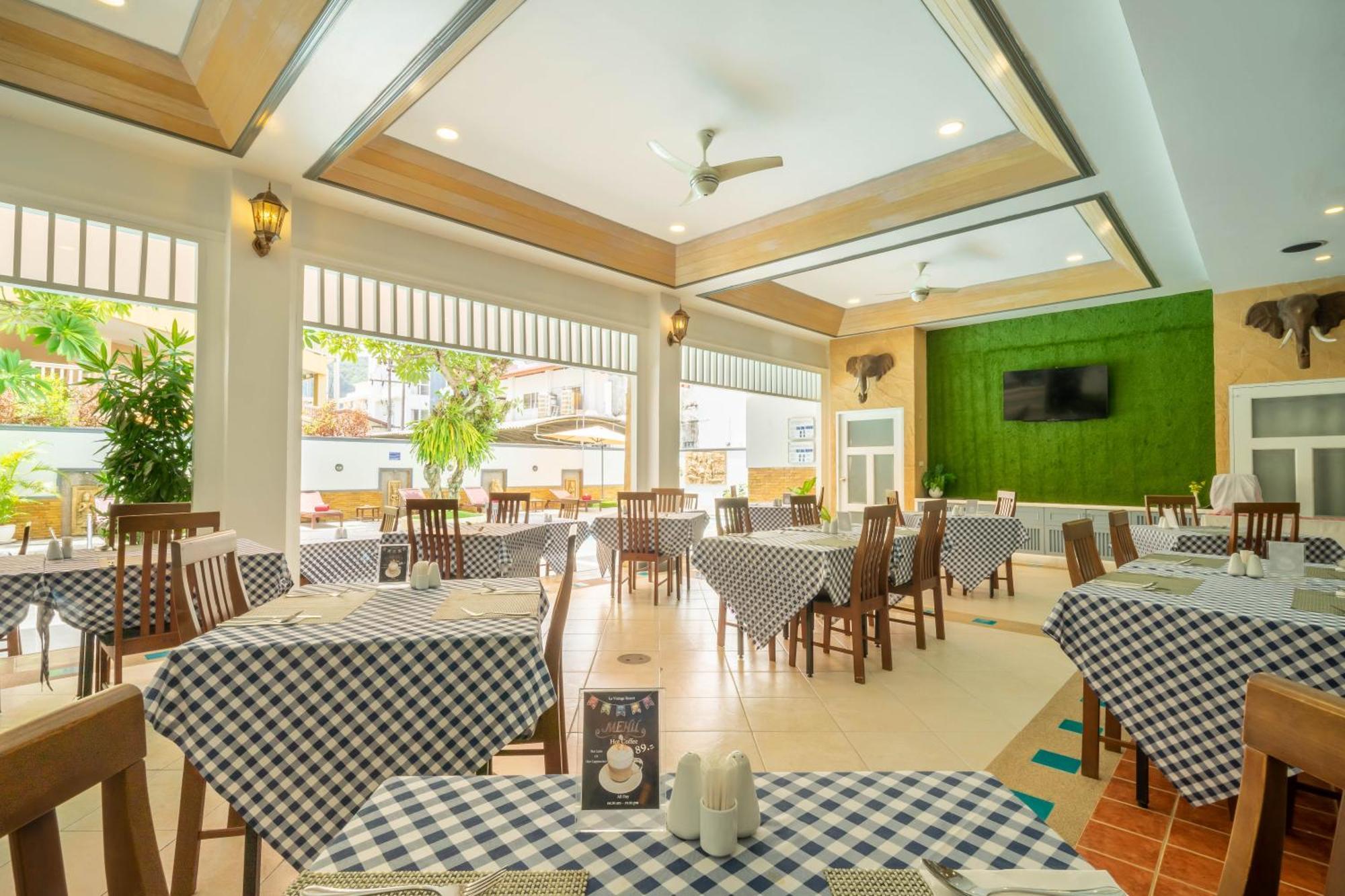 La Vintage Resort Patong Exterior foto